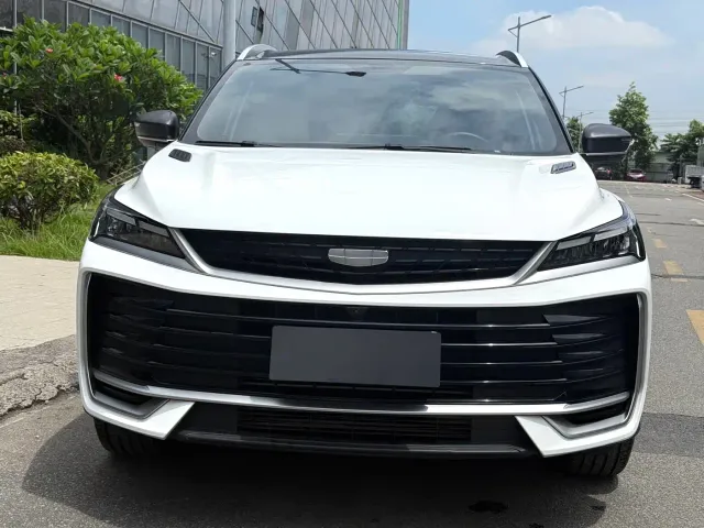 Geely Binyue — Фото автомобиля 7