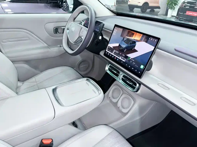 Leapmotor B10 — Фото автомобиля 21