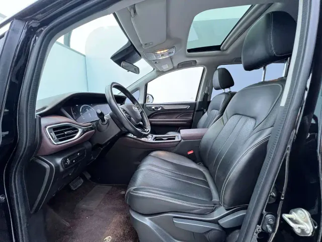 GAC Trumpchi M6 — Фото автомобиля 7