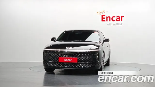 Hyundai Grandeur Grandeur (GN7) 3.5 Бензин 4WD — Фото автомобиля 3