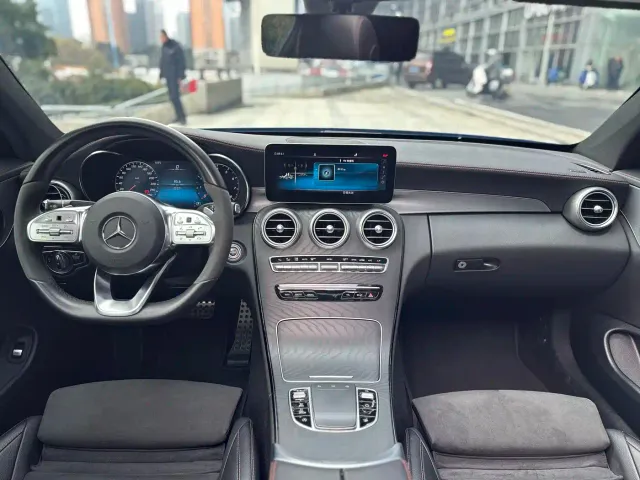 Mercedes-Benz C-Class — Фото автомобиля 6