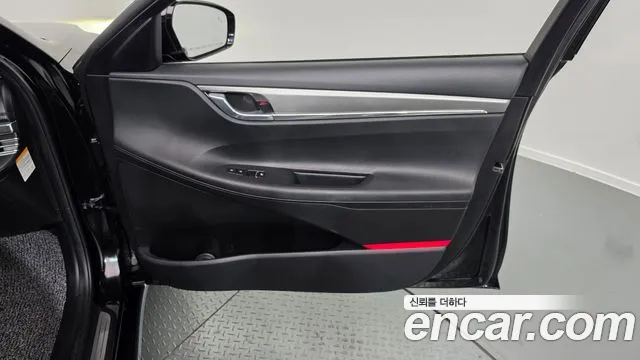 Hyundai Grandeur (New) Hybrid — Фото автомобиля 13