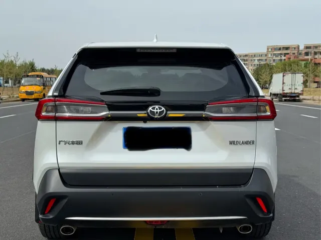Toyota Wildlander — Фото автомобиля 7