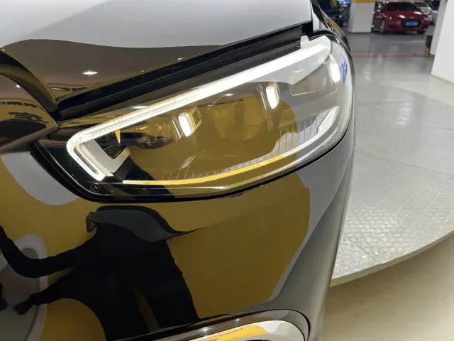 Mercedes-Benz S-Class — Фото автомобиля 8