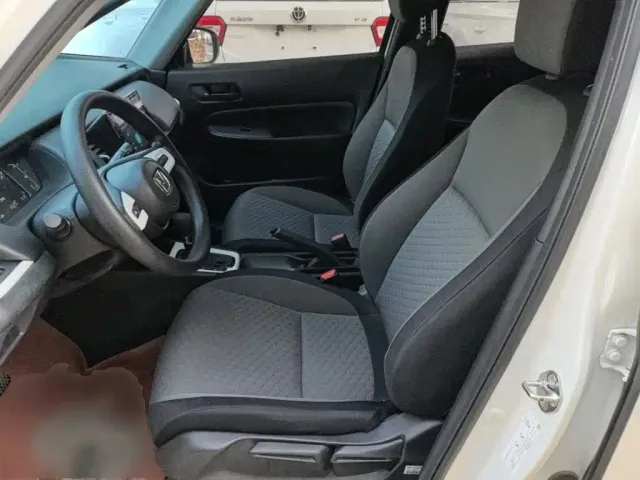 Honda Fit — Фото автомобиля 14
