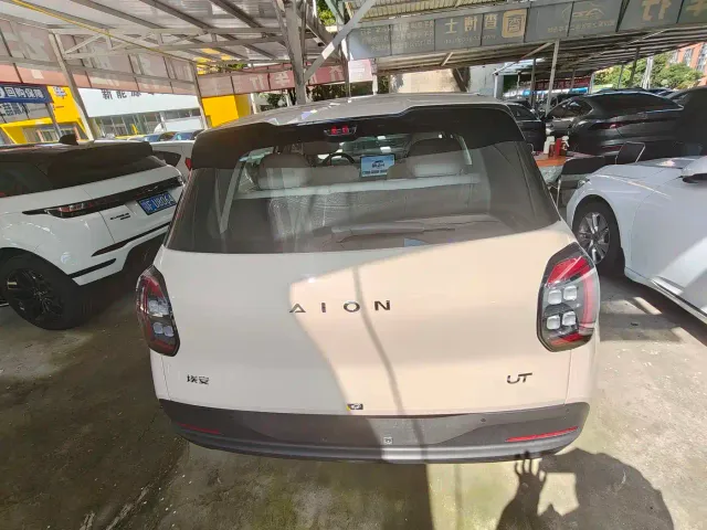 GAC AION UT super — Фото автомобиля 10