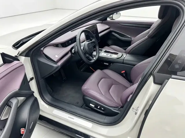 Xiaomi SU7 — Фото автомобиля 4
