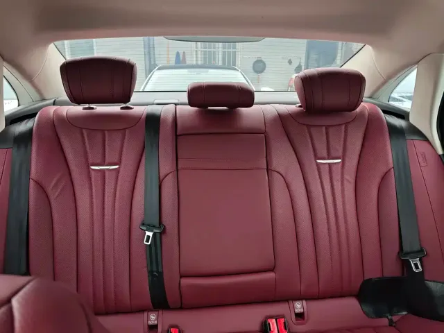 Hongqi Hongqi H5 2023 2.0T Auto Smart Connect Flagship — Фото автомобиля 10