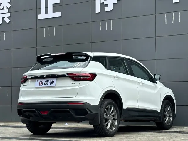 Geely Binyue — Фото автомобиля 9