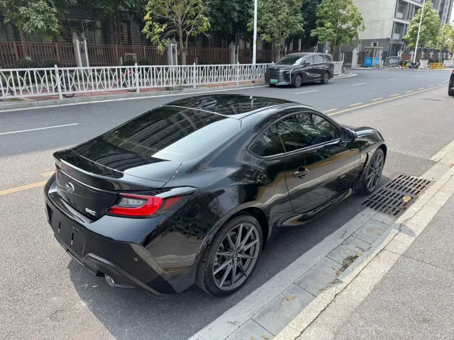 Subaru BRZ — Фото автомобиля 6