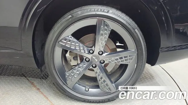 Genesis GV70 2.5T Бензин 2WD — Фото автомобиля 20