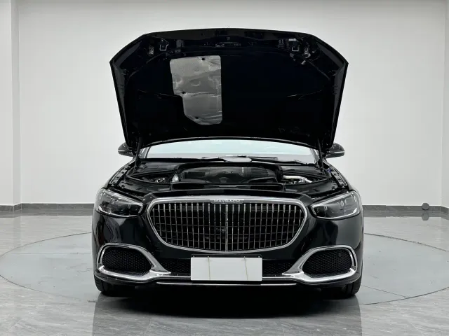 Mercedes-Benz Maybach S-Class — Фото автомобиля 26