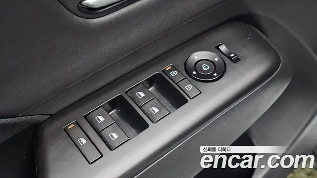 Hyundai Kona SX2 — Фото автомобиля 20