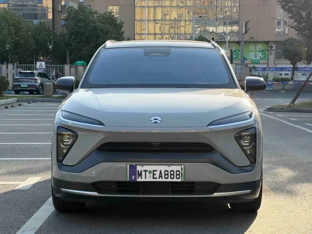 Nio ES6 — Фото автомобиля 2