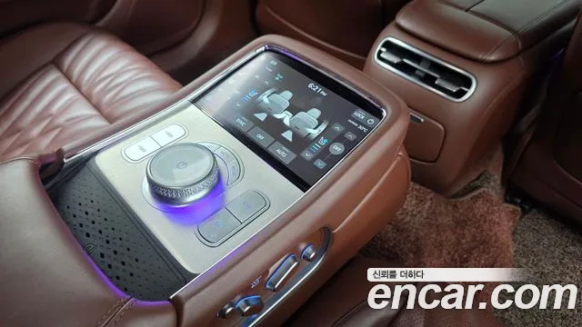 Genesis G90 Бензин 3.5 турбо AWD — Фото автомобиля 19