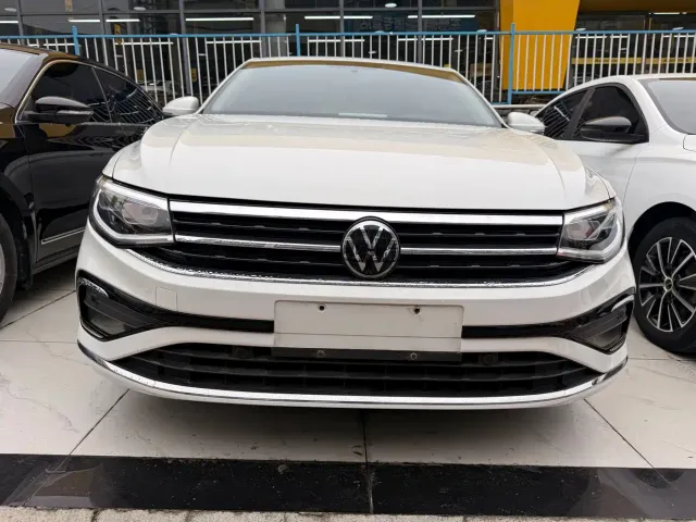 Volkswagen Bora — Фото автомобиля 2