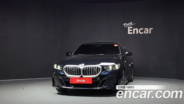 BMW i5 G60 — Фото автомобиля 3