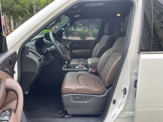 Nissan Patrol — Фото автомобиля 5