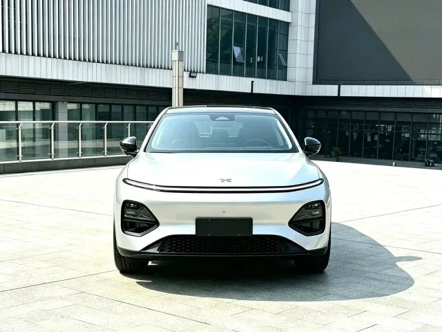 Xpeng G6 — Фото автомобиля 2