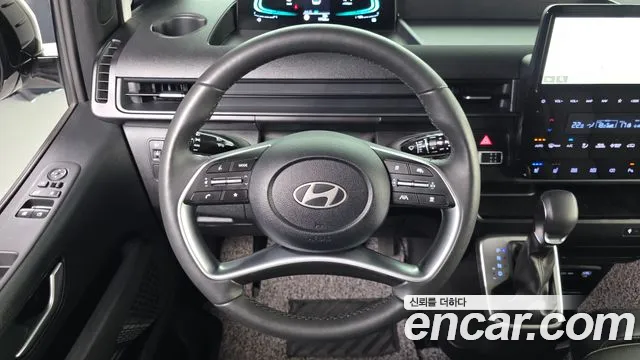 Hyundai Staria Staria — Фото автомобиля 13