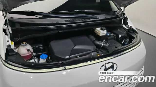 Hyundai Staria — Фото автомобиля 6