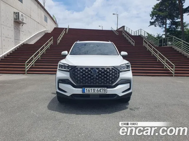 KG_Mobility_Ssangyong Rexton Rexton Arena Дизель 2.2 4WD — Фото автомобиля 3
