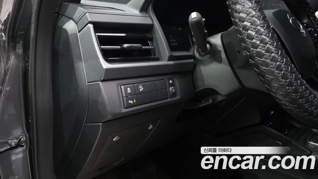KG_Mobility_Ssangyong Rexton Новый Rexton Sport Khan Дизель 2.2 2WD — Фото автомобиля 29