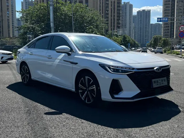 Chery Arrizo 8 — Фото автомобиля 5