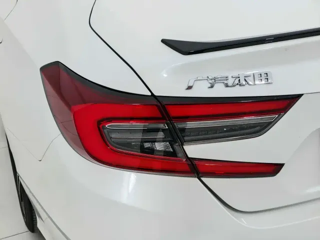 Honda Accord — Фото автомобиля 19