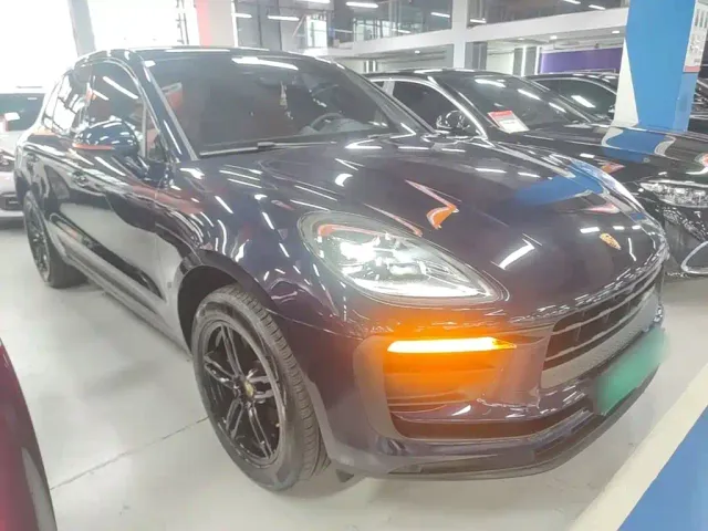 Porsche Macan — Фото автомобиля 3