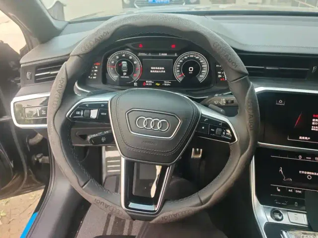 Audi A6L — Фото автомобиля 15