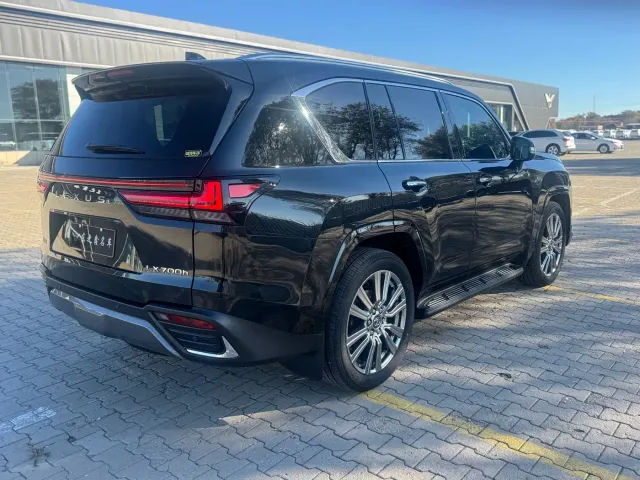 Lexus LX — Фото автомобиля 8