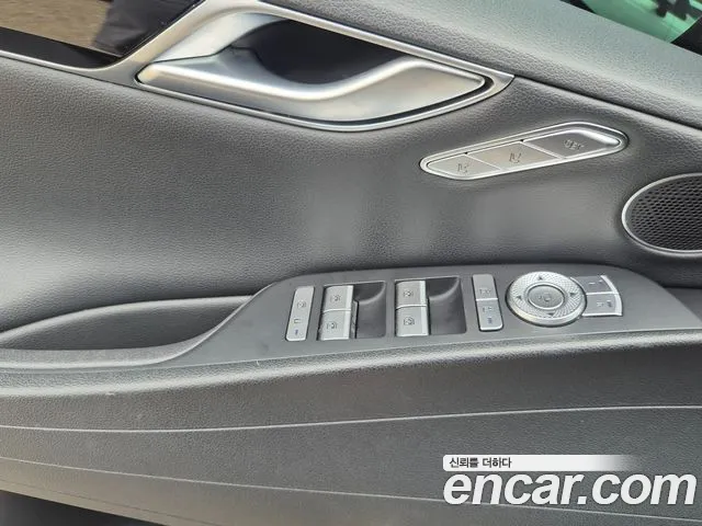 Genesis G80 Бензин 2.5 турбо AWD — Фото автомобиля 15