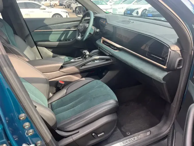 Geely Xingyue L — Фото автомобиля 11