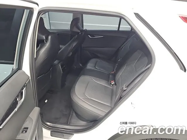 Kia Niro — Фото автомобиля 12