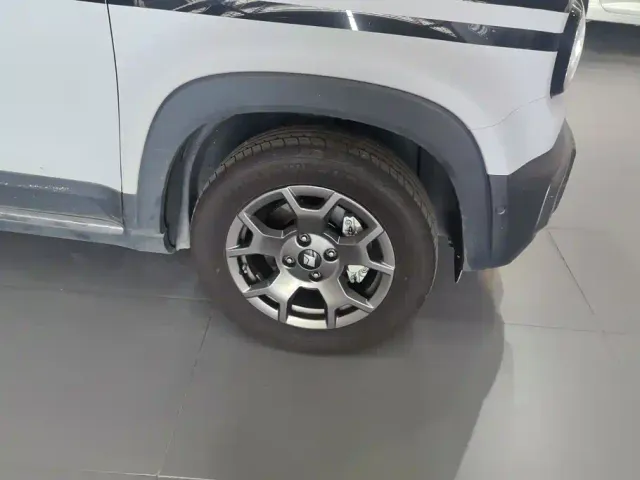 Baojun Yep Plus — Фото автомобиля 6