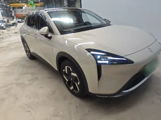 Baojun Yunhai — Фото автомобиля 3