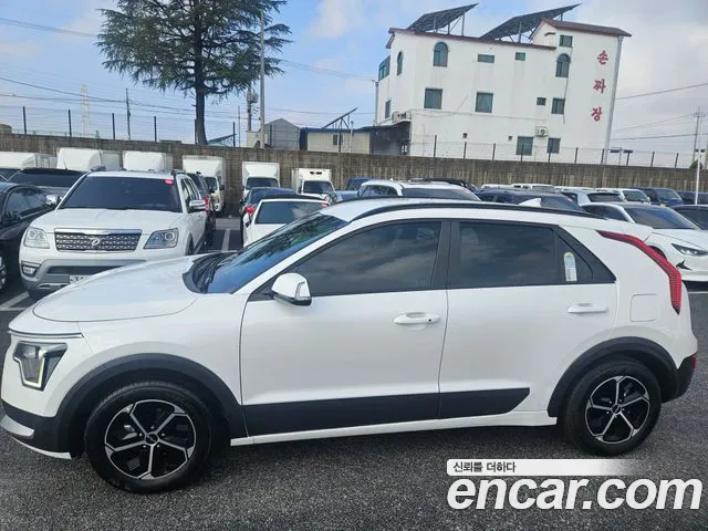 Kia Niro The All New Niro Prestige — Фото автомобиля 4