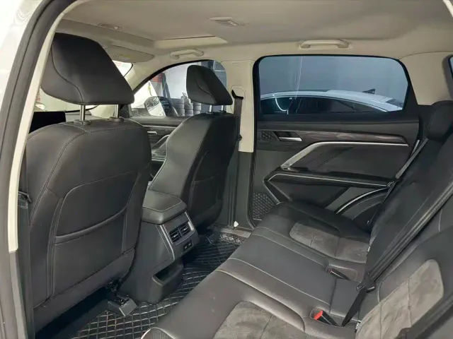 Haval H6 — Фото автомобиля 6