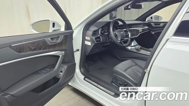 Audi A6 45 TFSI Premium — Фото автомобиля 10