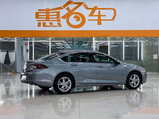 Buick Regal — Фото автомобиля 20
