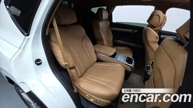 Genesis GV80 — Фото автомобиля 16