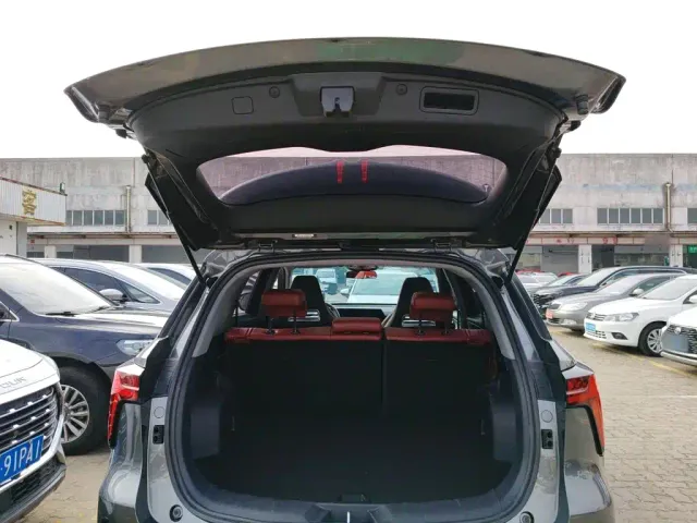 Changan CS75 Plus — Фото автомобиля 14