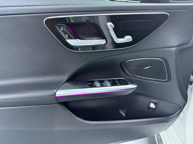 Mercedes-Benz C-Class — Фото автомобиля 4