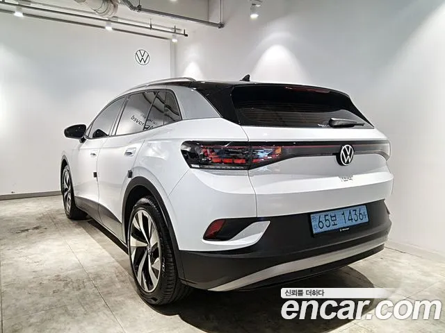 Volkswagen ID.4 — Фото автомобиля 3