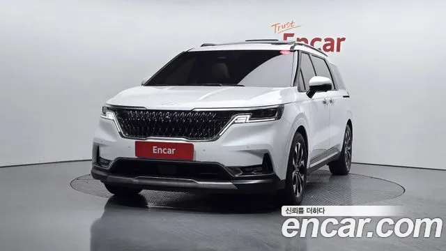 Kia Canival Carnival 4 поколение Дизель 9 мест Signature — Фото автомобиля 7