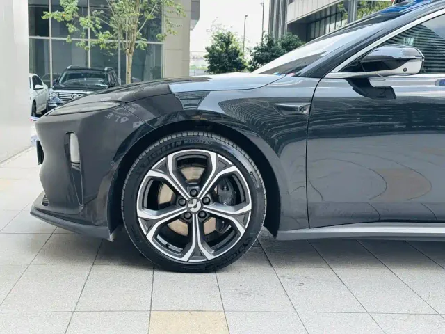 Nio ET5 Touring — Фото автомобиля 21