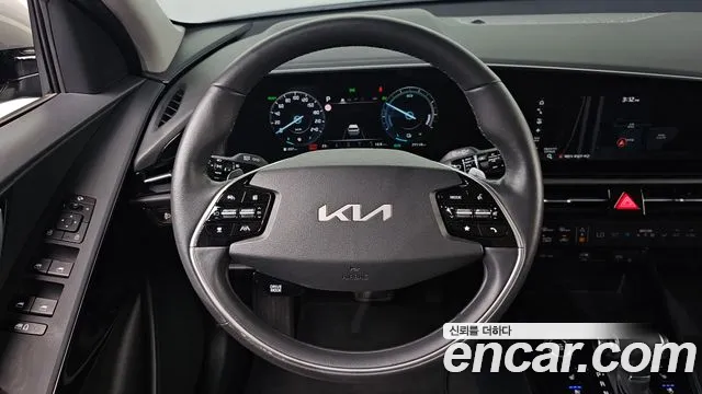 Kia Niro The All New — Фото автомобиля 15