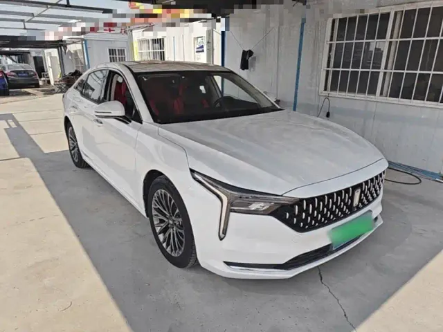 Bestune B70 — Фото автомобиля 3