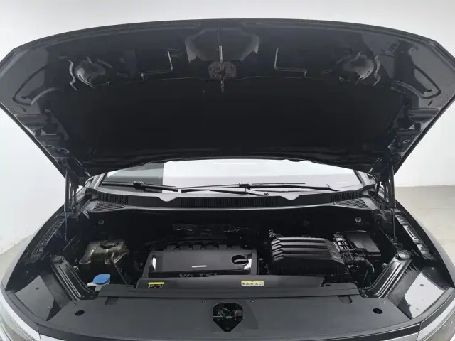 Volkswagen Talagon — Фото автомобиля 6